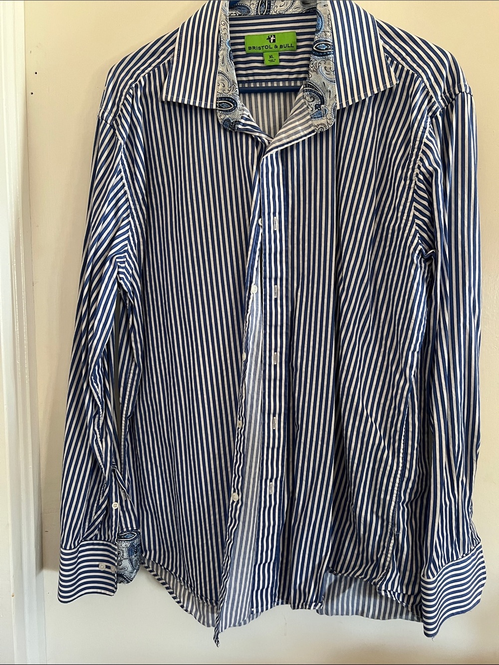 Bristol & Bull Men's Blue and White Stripe Dress Shirt